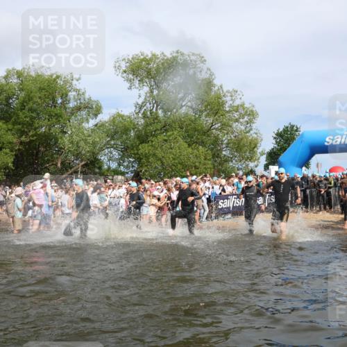 21.06.2026 - Viking Triathlon Michael Strokosch http://msf.ph/oto/9842318 21.06.2026 10:03:08 Schwimmen 49, 80, 82, 170, 199, 200, 208, 233, 348, 352, 356, 395, 404, 407, 475, 545, 546, 612 meine-sportfotos.de