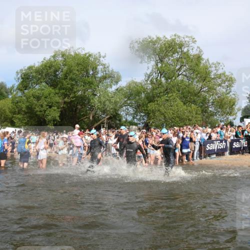 21.06.2026 - Viking Triathlon Michael Strokosch http://msf.ph/oto/9842355 21.06.2026 10:03:14 Schwimmen 49, 58, 68, 170, 200, 202, 208, 348, 352, 356, 404, 419, 455, 467, 487 meine-sportfotos.de