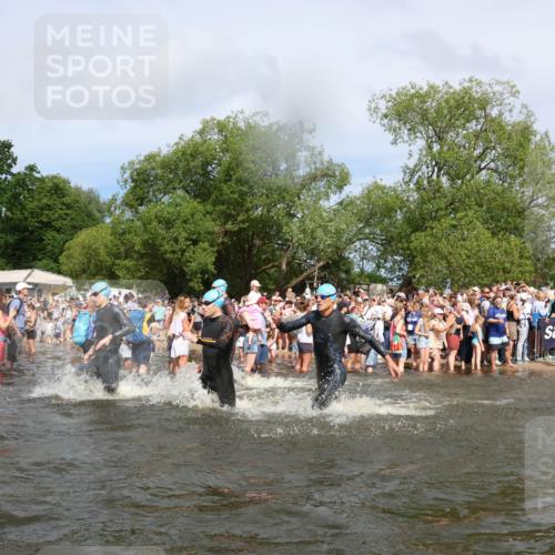 21.06.2026 - Viking Triathlon Michael Strokosch http://msf.ph/oto/9842363 21.06.2026 10:03:15 Schwimmen 49, 58, 68, 170, 200, 202, 208, 348, 352, 356, 404, 419, 455, 467, 487 meine-sportfotos.de