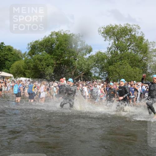 21.06.2026 - Viking Triathlon Michael Strokosch http://msf.ph/oto/9842411 21.06.2026 10:03:24 Schwimmen 58, 84, 118, 143, 202, 303, 328, 364, 419, 455, 457, 487, 556, 656, 667 meine-sportfotos.de