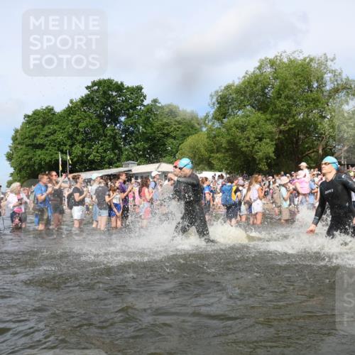 21.06.2026 - Viking Triathlon Michael Strokosch http://msf.ph/oto/9842416 21.06.2026 10:03:25 Schwimmen 58, 84, 118, 143, 202, 303, 328, 364, 419, 455, 457, 487, 556, 656, 667 meine-sportfotos.de