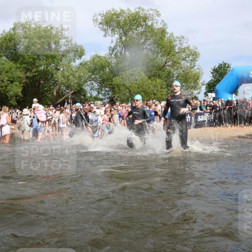 21.06.2026 - Viking Triathlon Michael Strokosch http://msf.ph/oto/9842449 21.06.2026 10:03:32 Schwimmen 53, 84, 95, 118, 143, 251, 303, 323, 327, 328, 364, 423, 457, 556, 559, 656, 667 meine-sportfotos.de