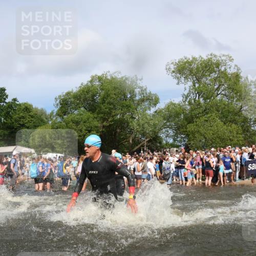 21.06.2026 - Viking Triathlon Michael Strokosch http://msf.ph/oto/9842505 21.06.2026 10:03:44 Schwimmen 137, 144, 229, 267, 287, 291, 323, 339, 340, 436, 450, 458, 521, 559, 649 meine-sportfotos.de