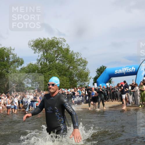 21.06.2026 - Viking Triathlon Michael Strokosch http://msf.ph/oto/9842511 21.06.2026 10:03:46 Schwimmen 137, 144, 229, 267, 287, 291, 323, 339, 340, 436, 450, 458, 521, 559, 649 meine-sportfotos.de