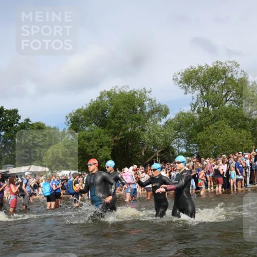 21.06.2026 - Viking Triathlon Michael Strokosch http://msf.ph/oto/9842569 21.06.2026 10:03:56 Schwimmen 122, 266, 267, 268, 287, 291, 339, 384, 460, 531, 552, 554, 608, 645, 649 meine-sportfotos.de