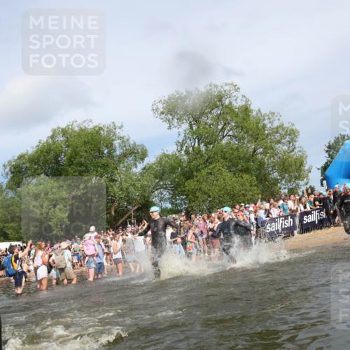 21.06.2026 - Viking Triathlon Michael Strokosch http://msf.ph/oto/9842578 21.06.2026 10:03:58 Schwimmen 122, 266, 268, 287, 384, 460, 531, 552, 554, 608, 645 meine-sportfotos.de
