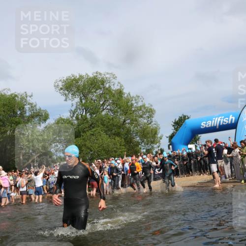 21.06.2026 - Viking Triathlon Michael Strokosch http://msf.ph/oto/9842603 21.06.2026 10:04:02 Schwimmen 122, 195, 197, 266, 268, 279, 333, 384, 460, 531, 552, 554, 608, 645, 654 meine-sportfotos.de