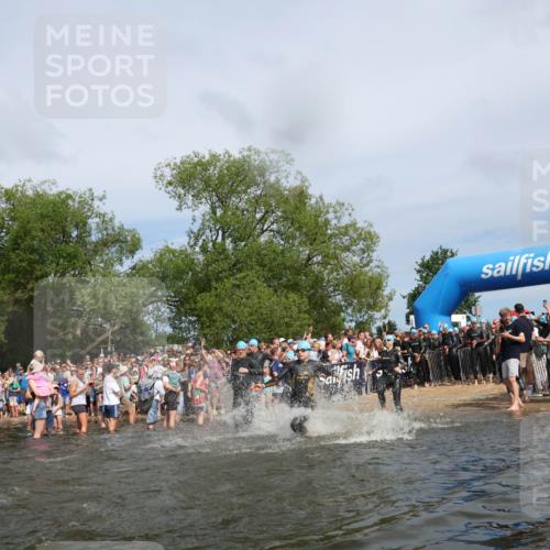 21.06.2026 - Viking Triathlon Michael Strokosch http://msf.ph/oto/9842633 21.06.2026 10:04:08 Schwimmen 122, 195, 197, 227, 243, 266, 269, 279, 333, 384, 397, 400, 460, 496, 645, 654 meine-sportfotos.de
