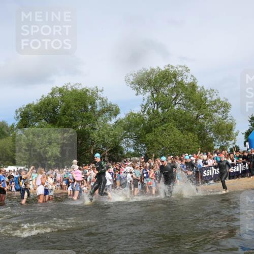 21.06.2026 - Viking Triathlon Michael Strokosch http://msf.ph/oto/9842653 21.06.2026 10:04:13 Schwimmen 195, 197, 205, 213, 227, 239, 243, 256, 269, 279, 333, 377, 397, 400, 411, 496, 526, 654, 666 meine-sportfotos.de