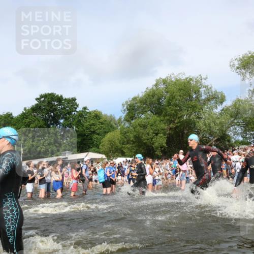 21.06.2026 - Viking Triathlon Michael Strokosch http://msf.ph/oto/9842671 21.06.2026 10:04:19 Schwimmen 96, 132, 179, 205, 213, 227, 239, 241, 256, 377, 411, 526, 602, 614, 666 meine-sportfotos.de