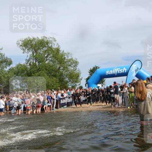 21.06.2026 - Viking Triathlon Michael Strokosch http://msf.ph/oto/9842672 21.06.2026 10:04:20 Schwimmen 96, 132, 179, 205, 213, 227, 239, 241, 256, 377, 411, 526, 602, 614, 666 meine-sportfotos.de