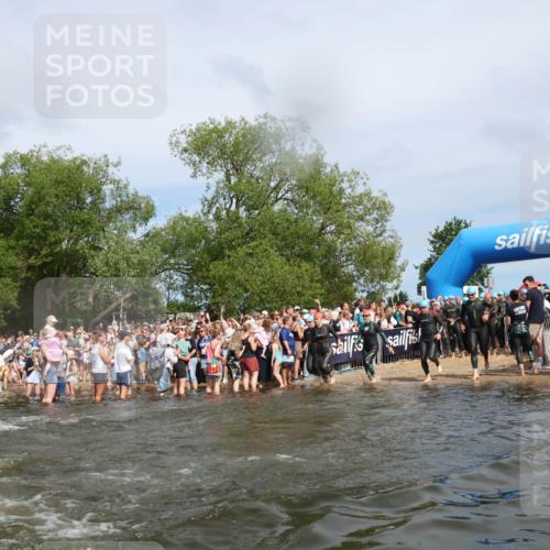 21.06.2026 - Viking Triathlon Michael Strokosch http://msf.ph/oto/9842675 21.06.2026 10:04:21 Schwimmen 96, 132, 179, 205, 213, 227, 239, 241, 256, 377, 411, 526, 602, 614, 666 meine-sportfotos.de