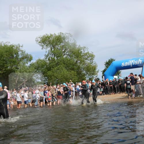 21.06.2026 - Viking Triathlon Michael Strokosch http://msf.ph/oto/9842706 21.06.2026 10:04:33 Schwimmen 125, 132, 167, 232, 241, 349, 358, 398, 425, 465, 473, 590, 647, 658 meine-sportfotos.de