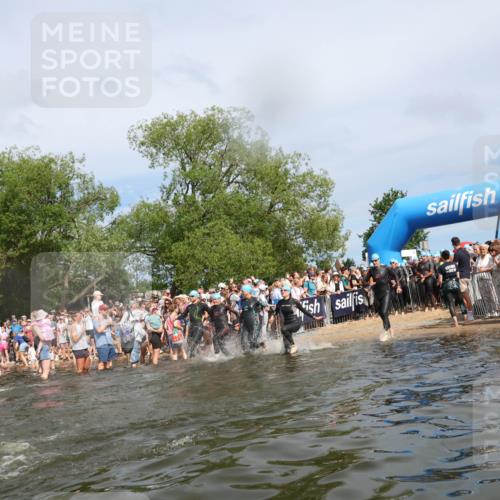 21.06.2026 - Viking Triathlon Michael Strokosch http://msf.ph/oto/9842746 21.06.2026 10:04:47 Schwimmen 22, 34, 44, 63, 150, 175, 231, 232, 247, 286, 349, 351, 355, 484, 511 meine-sportfotos.de