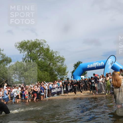 21.06.2026 - Viking Triathlon Michael Strokosch http://msf.ph/oto/9842757 21.06.2026 10:04:52 Schwimmen 22, 34, 44, 150, 175, 214, 247, 286, 351, 353, 355, 456, 492, 508 meine-sportfotos.de