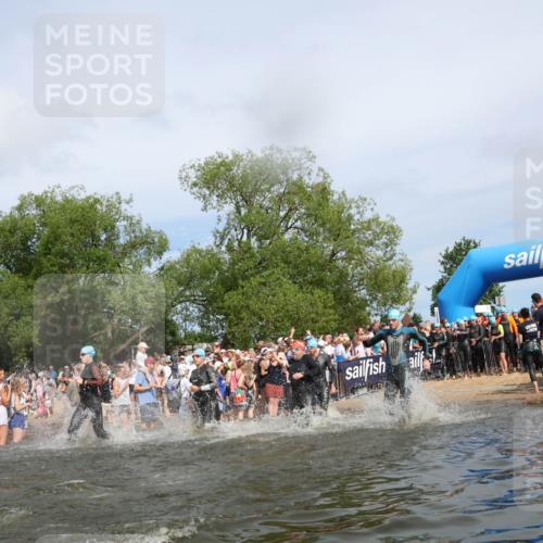 21.06.2026 - Viking Triathlon Michael Strokosch http://msf.ph/oto/9842779 21.06.2026 10:04:59 Schwimmen 214, 225, 297, 304, 318, 350, 353, 442, 456, 461, 492, 497, 508, 516, 650 meine-sportfotos.de