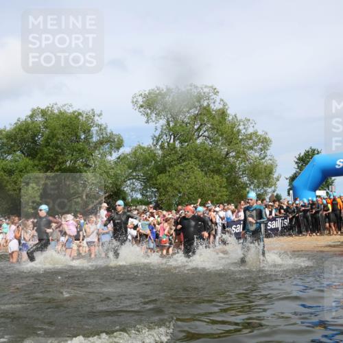 21.06.2026 - Viking Triathlon Michael Strokosch http://msf.ph/oto/9842780 21.06.2026 10:04:59 Schwimmen 214, 225, 297, 304, 318, 350, 353, 442, 456, 461, 492, 497, 508, 516, 650 meine-sportfotos.de