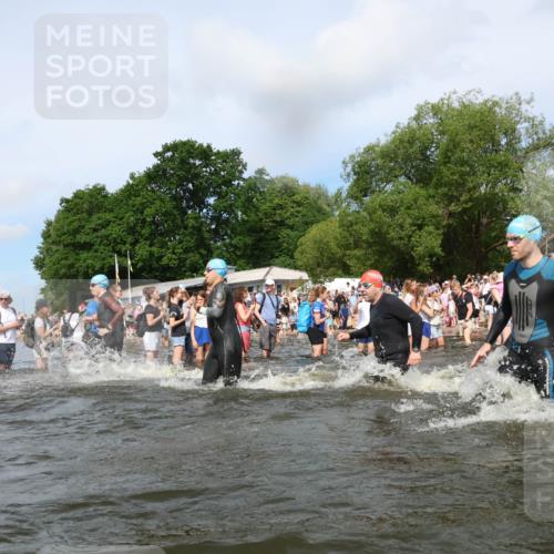 21.06.2026 - Viking Triathlon Michael Strokosch http://msf.ph/oto/9842787 21.06.2026 10:05:02 Schwimmen 214, 225, 297, 304, 318, 350, 353, 442, 456, 461, 492, 497, 508, 516, 650 meine-sportfotos.de