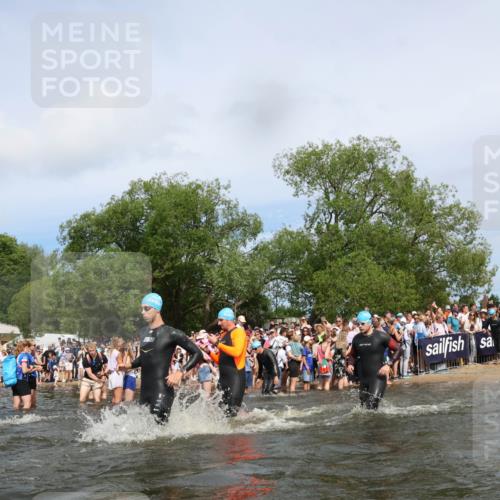 21.06.2026 - Viking Triathlon Michael Strokosch http://msf.ph/oto/9842814 21.06.2026 10:05:11 Schwimmen 165, 198, 211, 225, 296, 297, 301, 304, 370, 442, 497, 519, 562, 601, 617 meine-sportfotos.de