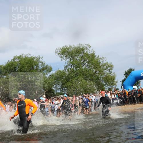 21.06.2026 - Viking Triathlon Michael Strokosch http://msf.ph/oto/9842836 21.06.2026 10:05:19 Schwimmen 33, 86, 198, 211, 230, 302, 308, 341, 459, 472, 493, 519, 601, 617, 632 meine-sportfotos.de