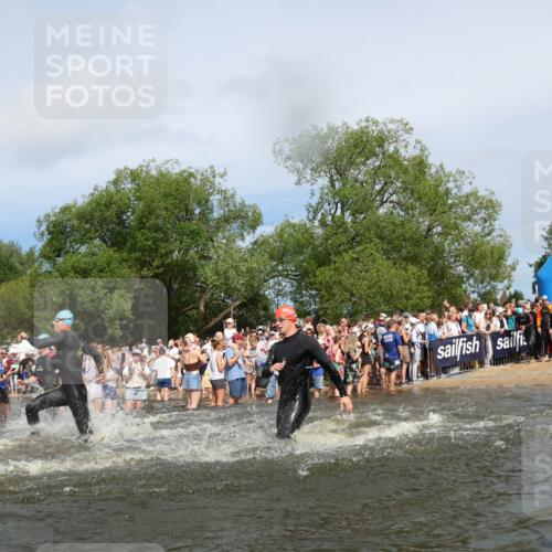 21.06.2026 - Viking Triathlon Michael Strokosch http://msf.ph/oto/9842840 21.06.2026 10:05:20 Schwimmen 33, 86, 198, 211, 230, 302, 308, 341, 459, 472, 493, 519, 601, 617, 632 meine-sportfotos.de