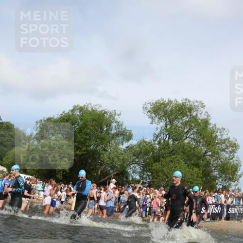 21.06.2026 - Viking Triathlon Michael Strokosch http://msf.ph/oto/9842871 21.06.2026 10:05:35 Schwimmen 88, 134, 234, 262, 276, 330, 331, 387, 399, 414, 452, 471, 482, 520, 663 meine-sportfotos.de