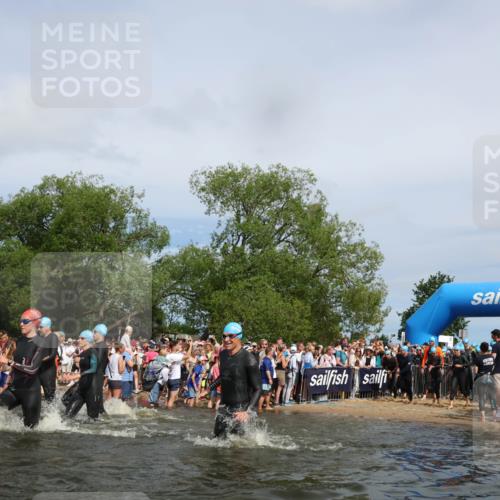 21.06.2026 - Viking Triathlon Michael Strokosch http://msf.ph/oto/9842883 21.06.2026 10:05:41 Schwimmen 45, 134, 234, 262, 276, 316, 387, 393, 399, 471, 482, 520, 528, 578, 663 meine-sportfotos.de