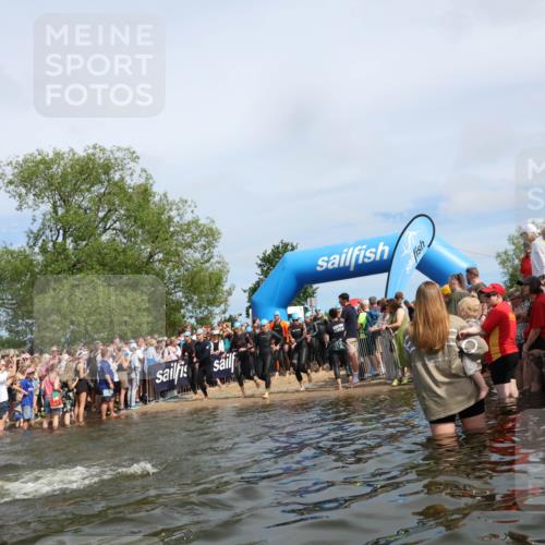 21.06.2026 - Viking Triathlon Michael Strokosch http://msf.ph/oto/9842886 21.06.2026 10:05:42 Schwimmen 45, 134, 234, 262, 276, 316, 387, 393, 399, 471, 482, 520, 528, 578, 663 meine-sportfotos.de