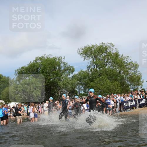 21.06.2026 - Viking Triathlon Michael Strokosch http://msf.ph/oto/9842894 21.06.2026 10:05:45 Schwimmen 45, 78, 160, 183, 193, 234, 316, 387, 393, 399, 482, 528, 567, 578, 663 meine-sportfotos.de