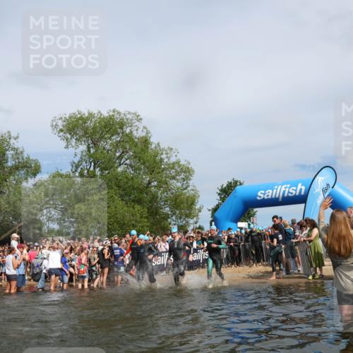21.06.2026 - Viking Triathlon Michael Strokosch http://msf.ph/oto/9842901 21.06.2026 10:05:48 Schwimmen 45, 78, 160, 183, 193, 234, 316, 387, 393, 399, 482, 528, 567, 578, 663 meine-sportfotos.de