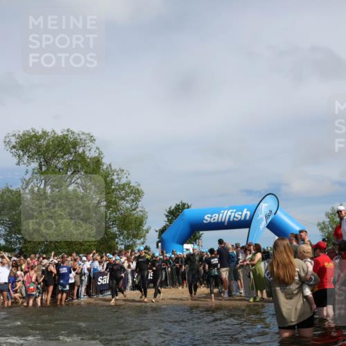 21.06.2026 - Viking Triathlon Michael Strokosch http://msf.ph/oto/9842913 21.06.2026 10:05:52 Schwimmen 45, 78, 156, 160, 183, 193, 282, 316, 393, 498, 505, 528, 563, 567, 578 meine-sportfotos.de
