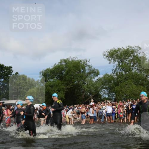 21.06.2026 - Viking Triathlon Michael Strokosch http://msf.ph/oto/9842927 21.06.2026 10:05:56 Schwimmen 78, 91, 93, 156, 160, 183, 193, 259, 261, 282, 443, 498, 505, 563, 567 meine-sportfotos.de