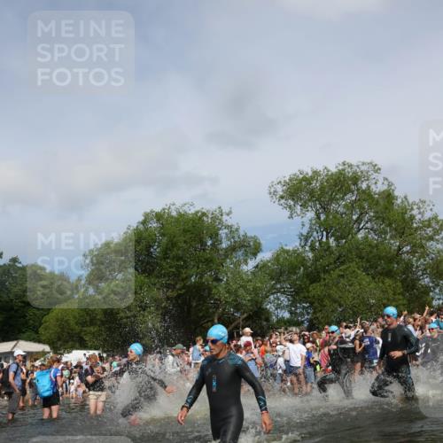 21.06.2026 - Viking Triathlon Michael Strokosch http://msf.ph/oto/9842952 21.06.2026 10:06:05 Schwimmen 91, 93, 147, 153, 162, 173, 185, 259, 261, 273, 368, 405, 443, 479, 541 meine-sportfotos.de
