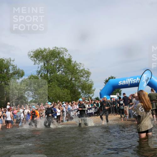 21.06.2026 - Viking Triathlon Michael Strokosch http://msf.ph/oto/9843013 21.06.2026 10:06:28 Schwimmen 56, 72, 85, 151, 177, 184, 188, 212, 274, 415, 445, 489, 522, 533, 539, 577, 603, 616, 619 meine-sportfotos.de