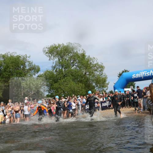 21.06.2026 - Viking Triathlon Michael Strokosch http://msf.ph/oto/9843014 21.06.2026 10:06:28 Schwimmen 56, 72, 85, 151, 177, 184, 188, 212, 274, 415, 445, 489, 522, 533, 539, 577, 603, 616, 619 meine-sportfotos.de