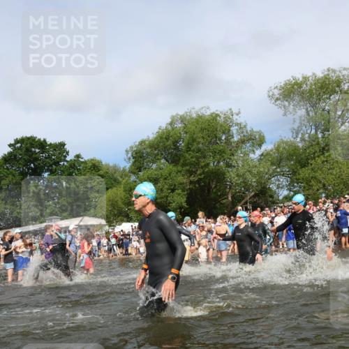 21.06.2026 - Viking Triathlon Michael Strokosch http://msf.ph/oto/9843030 21.06.2026 10:06:34 Schwimmen 56, 72, 138, 151, 177, 188, 206, 212, 260, 321, 326, 415, 445, 616, 619 meine-sportfotos.de