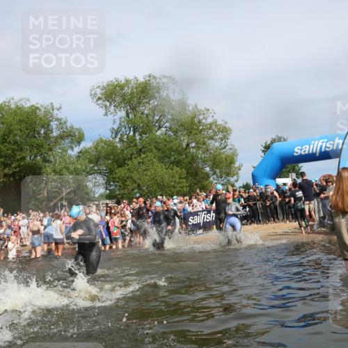 21.06.2026 - Viking Triathlon Michael Strokosch http://msf.ph/oto/9843052 21.06.2026 10:06:43 Schwimmen 138, 206, 260, 310, 321, 326, 429, 444, 464, 618, 638, 641 meine-sportfotos.de