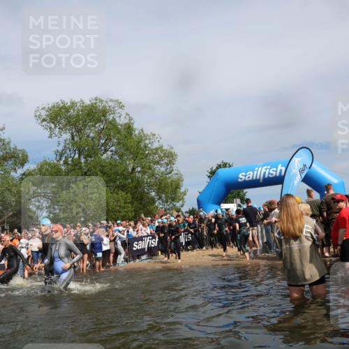 21.06.2026 - Viking Triathlon Michael Strokosch http://msf.ph/oto/9843059 21.06.2026 10:06:46 Schwimmen 138, 166, 206, 245, 260, 310, 321, 326, 429, 444, 464, 495, 618, 638, 641 meine-sportfotos.de