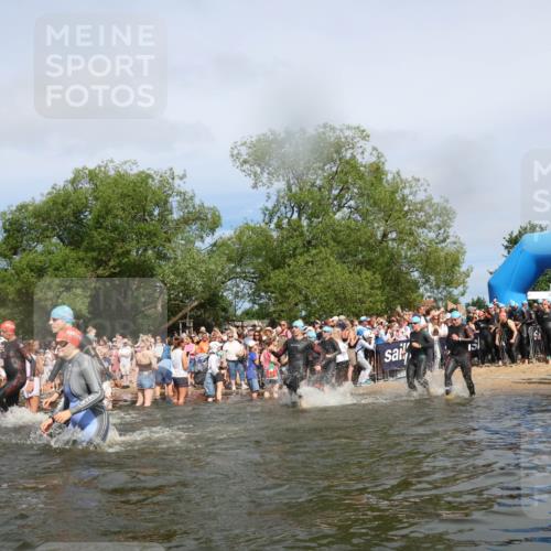 21.06.2026 - Viking Triathlon Michael Strokosch http://msf.ph/oto/9843064 21.06.2026 10:06:47 Schwimmen 138, 166, 206, 245, 260, 310, 321, 326, 429, 444, 464, 495, 618, 638, 641 meine-sportfotos.de