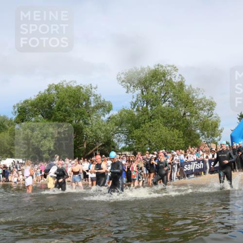 21.06.2026 - Viking Triathlon Michael Strokosch http://msf.ph/oto/9843082 21.06.2026 10:06:54 Schwimmen 54, 60, 94, 123, 166, 245, 310, 314, 449, 464, 495, 609, 615, 668 meine-sportfotos.de