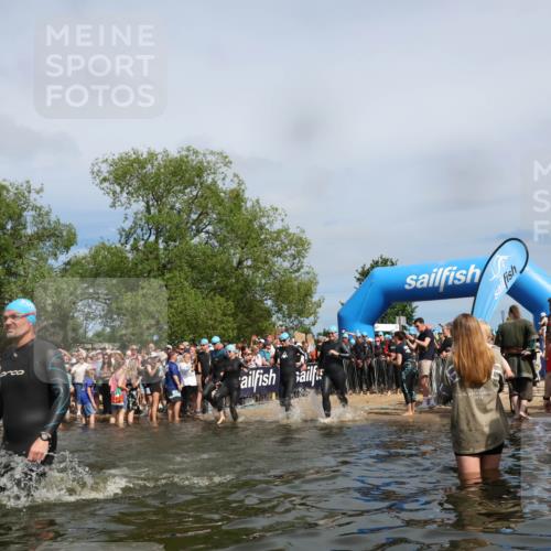 21.06.2026 - Viking Triathlon Michael Strokosch http://msf.ph/oto/9843092 21.06.2026 10:06:58 Schwimmen 54, 60, 94, 123, 166, 245, 314, 345, 449, 495, 609, 615, 668 meine-sportfotos.de
