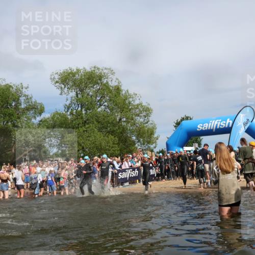 21.06.2026 - Viking Triathlon Michael Strokosch http://msf.ph/oto/9843104 21.06.2026 10:07:02 Schwimmen 37, 54, 60, 69, 94, 123, 307, 314, 329, 345, 369, 449, 609, 615, 668 meine-sportfotos.de