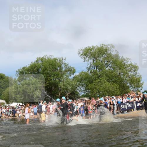 21.06.2026 - Viking Triathlon Michael Strokosch http://msf.ph/oto/9843108 21.06.2026 10:07:04 Schwimmen 37, 60, 69, 94, 123, 135, 289, 307, 314, 329, 345, 369, 470, 523, 555 meine-sportfotos.de