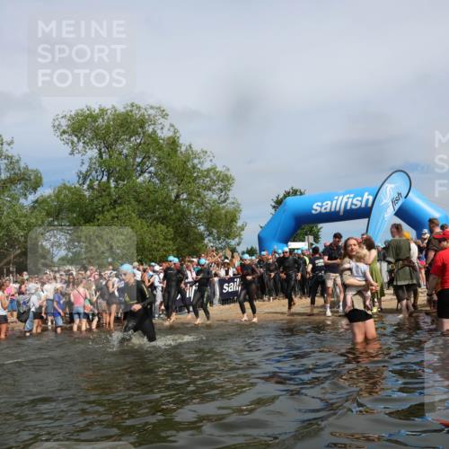21.06.2026 - Viking Triathlon Michael Strokosch http://msf.ph/oto/9843115 21.06.2026 10:07:07 Schwimmen 37, 60, 69, 94, 123, 135, 289, 307, 314, 329, 345, 369, 470, 523, 555 meine-sportfotos.de