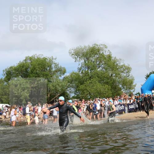21.06.2026 - Viking Triathlon Michael Strokosch http://msf.ph/oto/9843131 21.06.2026 10:07:13 Schwimmen 37, 69, 116, 135, 289, 307, 329, 369, 390, 470, 483, 523, 555, 574, 662 meine-sportfotos.de