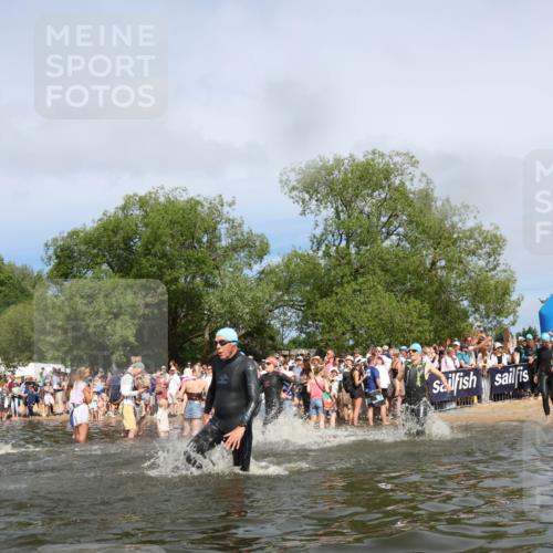 21.06.2026 - Viking Triathlon Michael Strokosch http://msf.ph/oto/9843132 21.06.2026 10:07:13 Schwimmen 37, 69, 116, 135, 289, 307, 329, 369, 390, 470, 483, 523, 555, 574, 662 meine-sportfotos.de