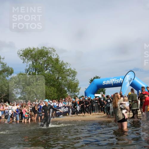 21.06.2026 - Viking Triathlon Michael Strokosch http://msf.ph/oto/9843137 21.06.2026 10:07:16 Schwimmen 115, 116, 135, 163, 209, 289, 390, 401, 469, 470, 483, 523, 555, 574, 662 meine-sportfotos.de