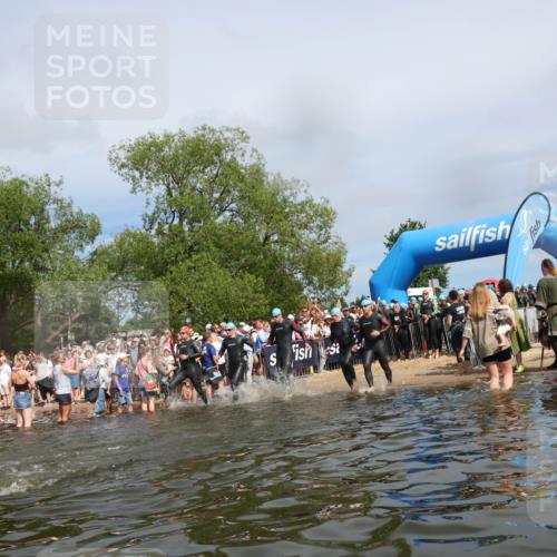 21.06.2026 - Viking Triathlon Michael Strokosch http://msf.ph/oto/9843153 21.06.2026 10:07:23 Schwimmen 76, 115, 158, 163, 209, 401, 403, 469, 483, 510, 624 meine-sportfotos.de