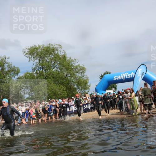 21.06.2026 - Viking Triathlon Michael Strokosch http://msf.ph/oto/9843165 21.06.2026 10:07:28 Schwimmen 76, 107, 115, 158, 163, 209, 253, 401, 403, 469, 510, 540, 605, 624, 659 meine-sportfotos.de