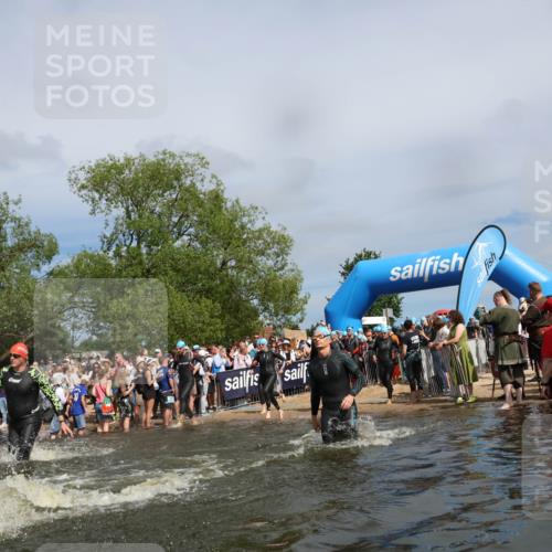 21.06.2026 - Viking Triathlon Michael Strokosch http://msf.ph/oto/9843175 21.06.2026 10:07:32 Schwimmen 24, 76, 107, 158, 253, 258, 306, 346, 403, 510, 540, 605, 624, 628, 659 meine-sportfotos.de